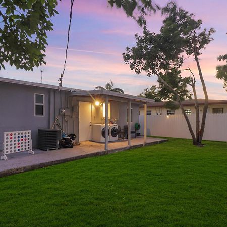 Spacious And Luxurious Home Centrally Located Between Miami And Ft. Lauderdale 미라마 외부 사진