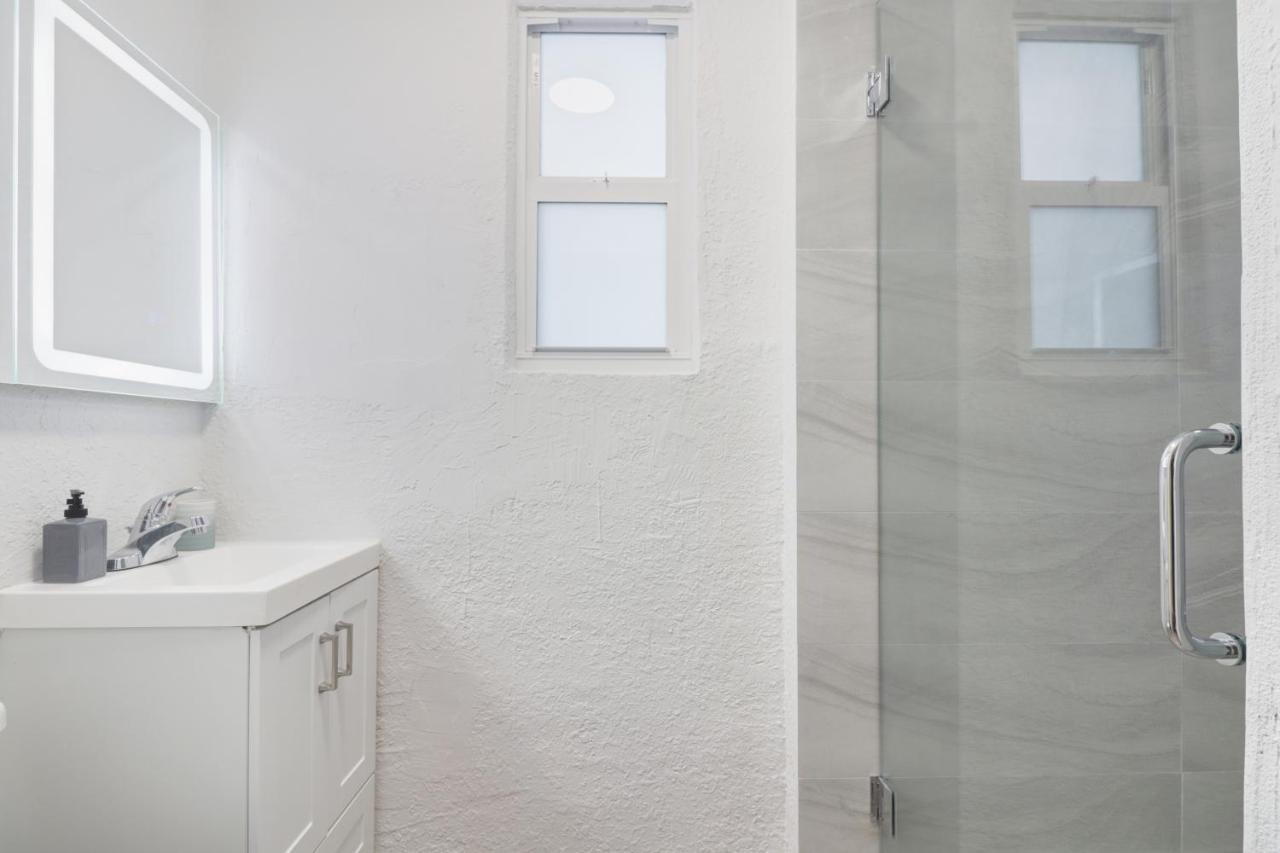 Spacious And Luxurious Home Centrally Located Between Miami And Ft. Lauderdale 미라마 외부 사진