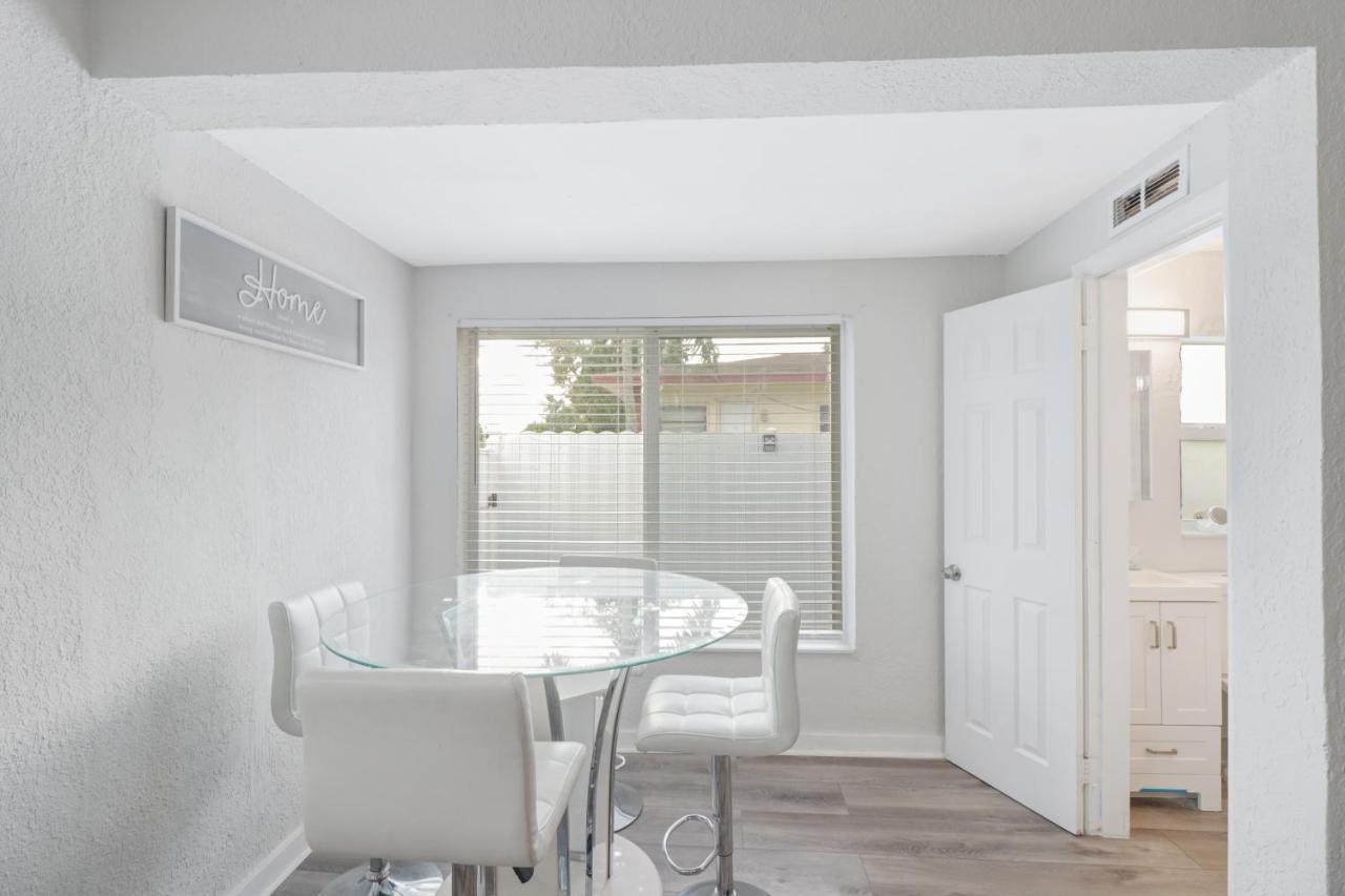 Spacious And Luxurious Home Centrally Located Between Miami And Ft. Lauderdale 미라마 외부 사진